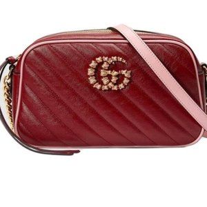 NEW GUCCI GG Marmont 2 Matelasse Leather Crossbody Shoulder Bag Red pink